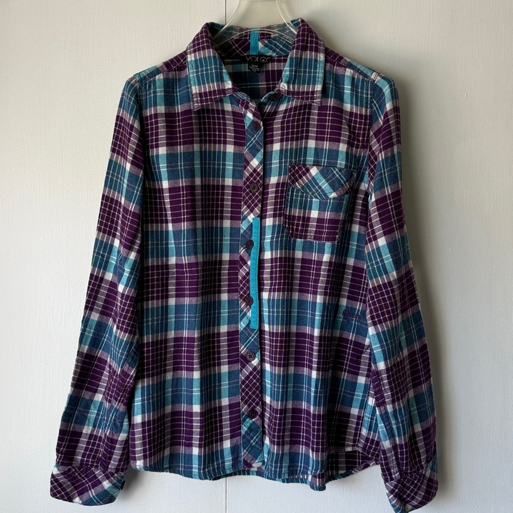 Volcom Women’s Plaid Flannel Button-Up Shirt in Purple and Teal S M